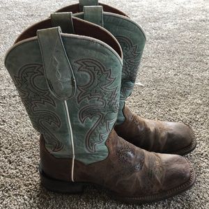 Women’s Dan post boots
